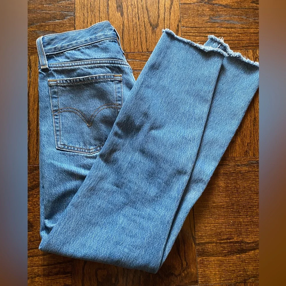 Levi’s Premium Blue Jeans, 24 - Picture 8 of 9